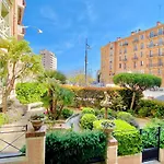 Designer Garden View Ac, Fiber Wifi Heart Of Monaco