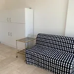 Studio With Private Parking
