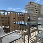 Studio With Private Parking