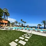 Monaco Resort With Swimming Pool & Sea View