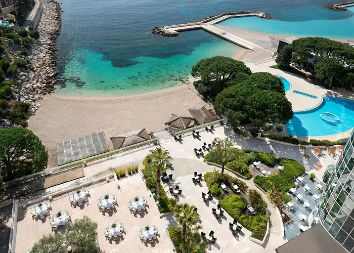 Le Méridien Beach Plaza