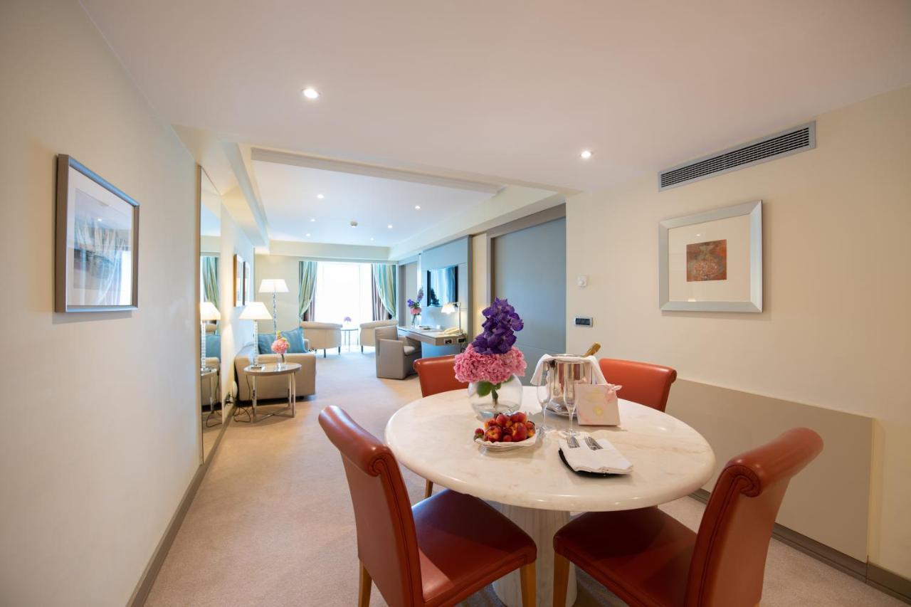 Port Palace Hotel 4*