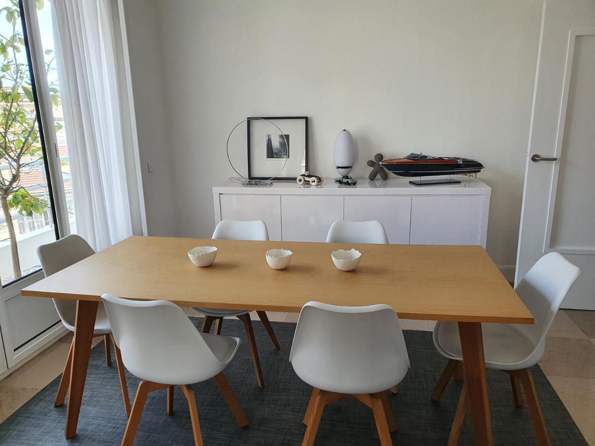 Centre Carre D'or Apartment *