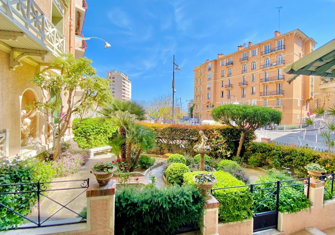 Designer Garden View Ac, Fiber Wifi Heart Of Apartment