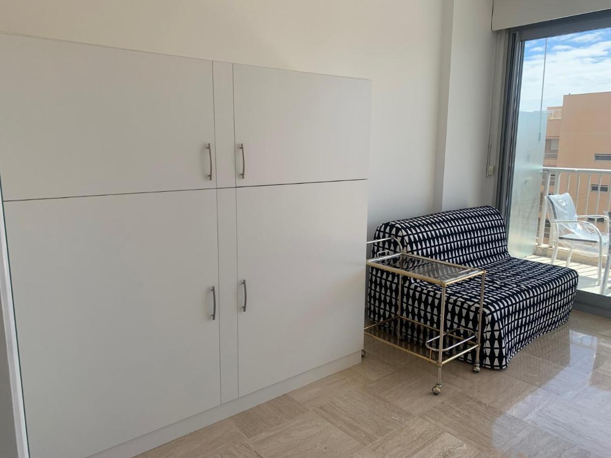 With Private Parking Apartment *
