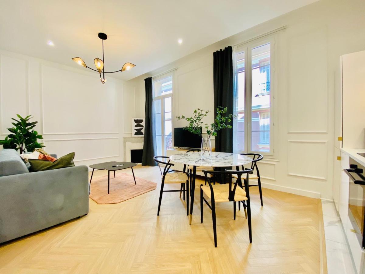 Newly Renovated With Balcony, Ac, Fiber Internet Apartment Monte-Carlo