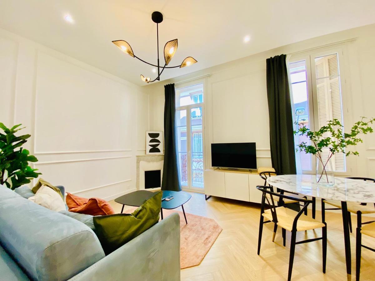 Apartment Newly Renovated With Balcony, Ac, Fiber Internet
