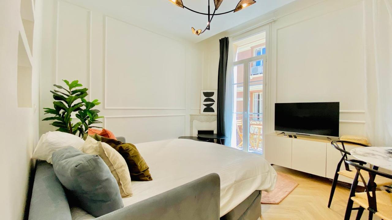 Newly Renovated With Balcony, Ac, Fiber Internet Monte-Carlo