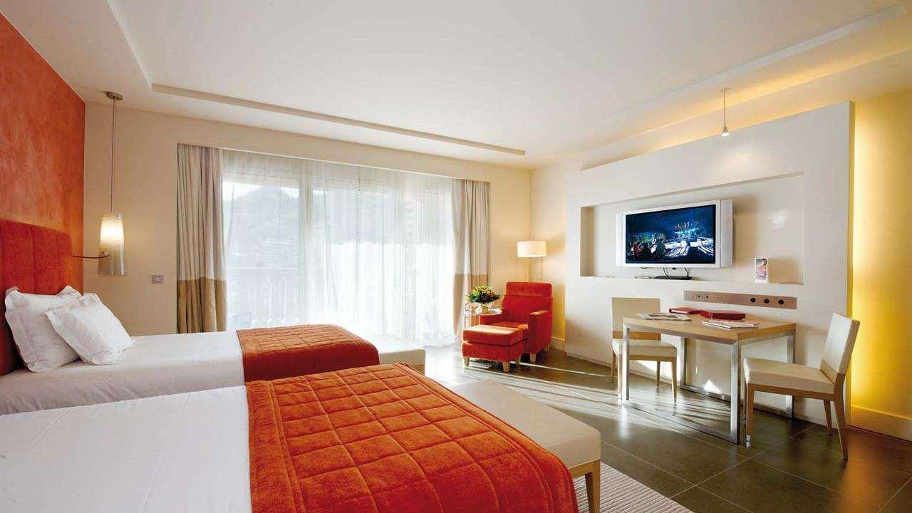 Hotel Monte-carlo Bay & 4*