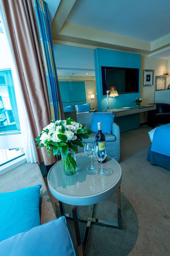 Hotel Port Palace
