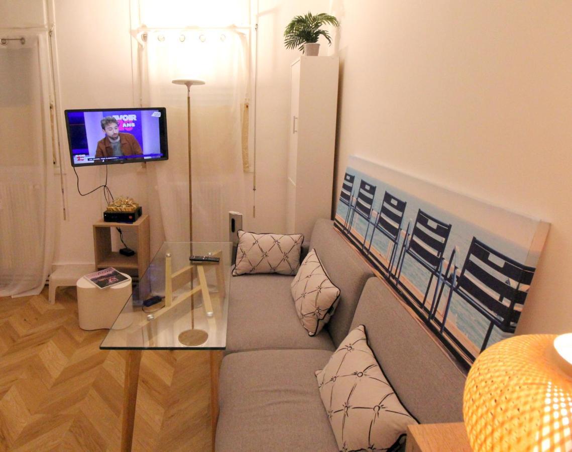 Near Forum Grimaldi And Beach. Bnbrickeys. Appartement Monte-Carlo