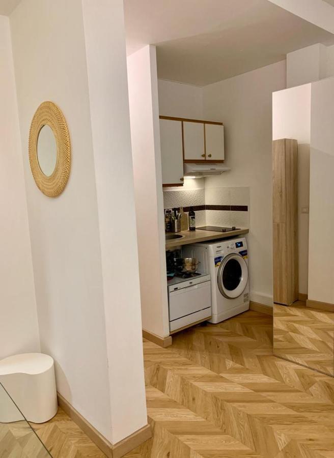 Near Forum Grimaldi And Beach. Bnbrickeys. Monte-Carlo