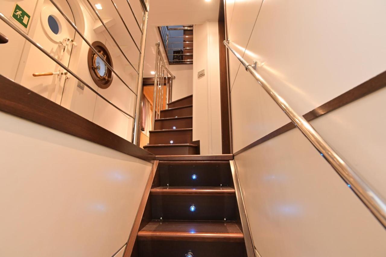 La Voglia Matta Bateau-hôtel