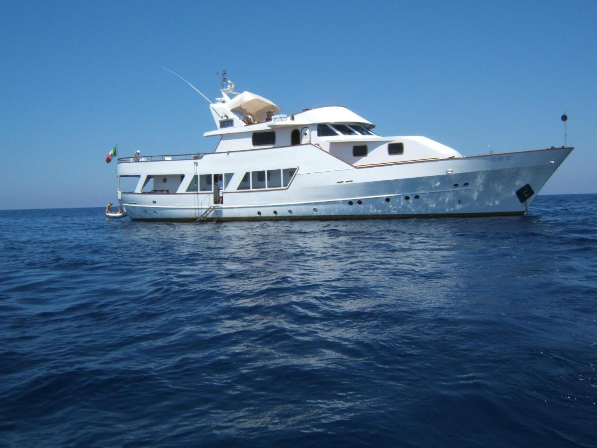 La Voglia Matta Bateau-hôtel Monte-Carlo