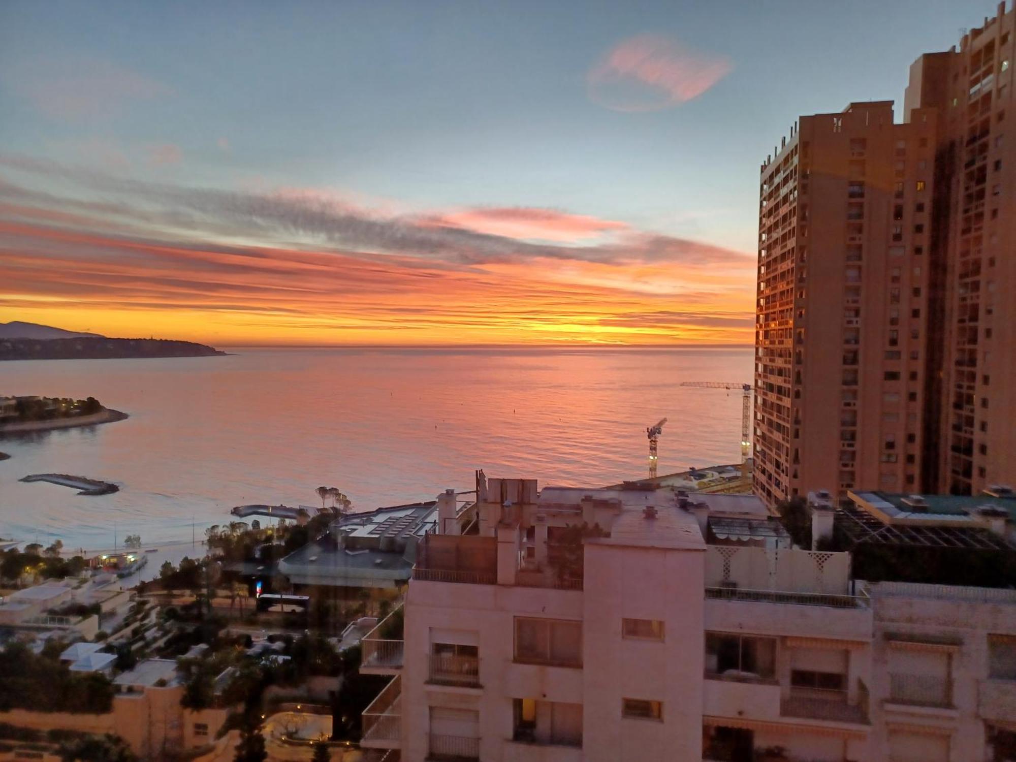 Monte-carlo Stunner W/sea View.walk Score 99