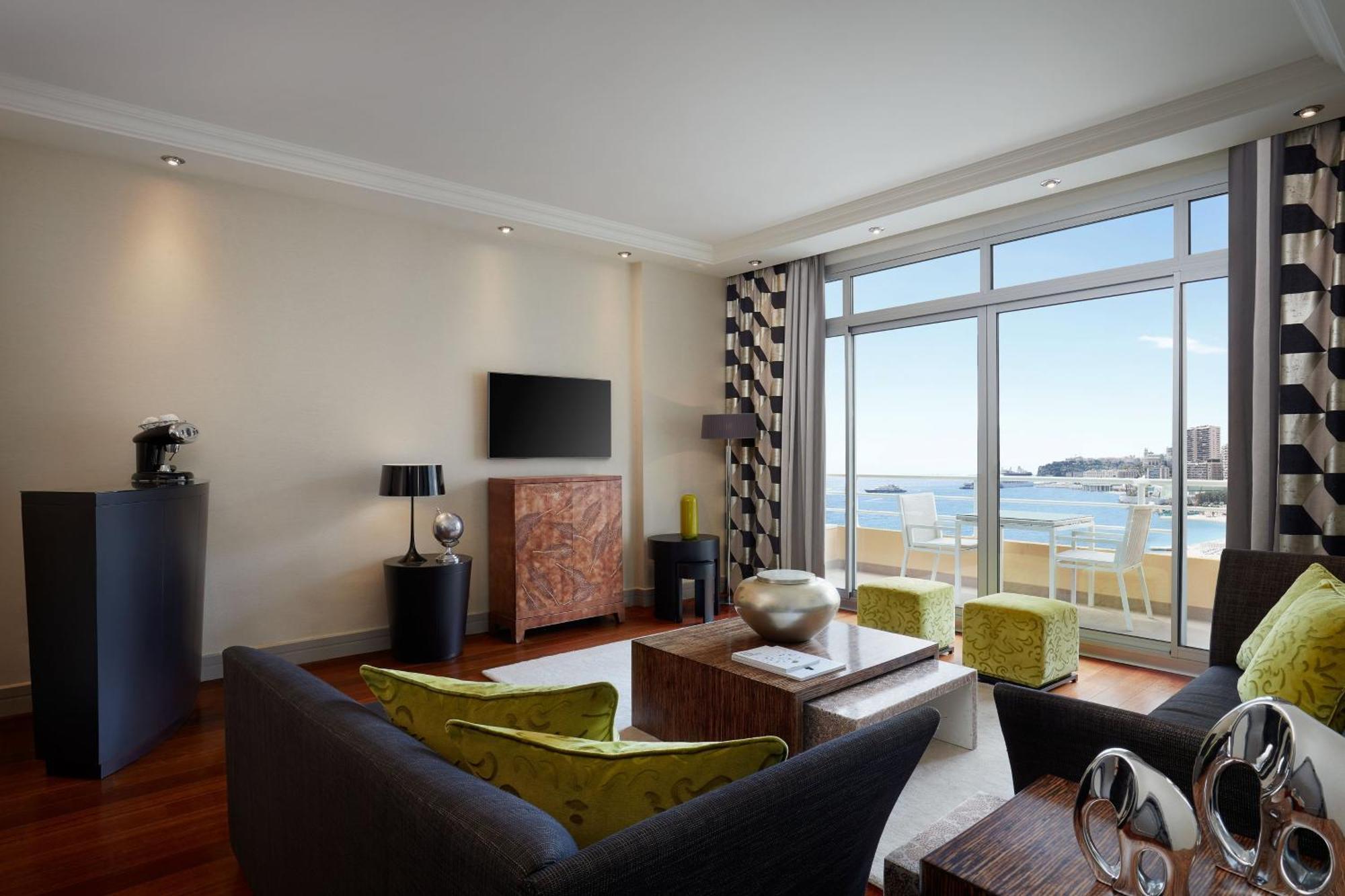 Hotel Le Méridien Plaza 4*