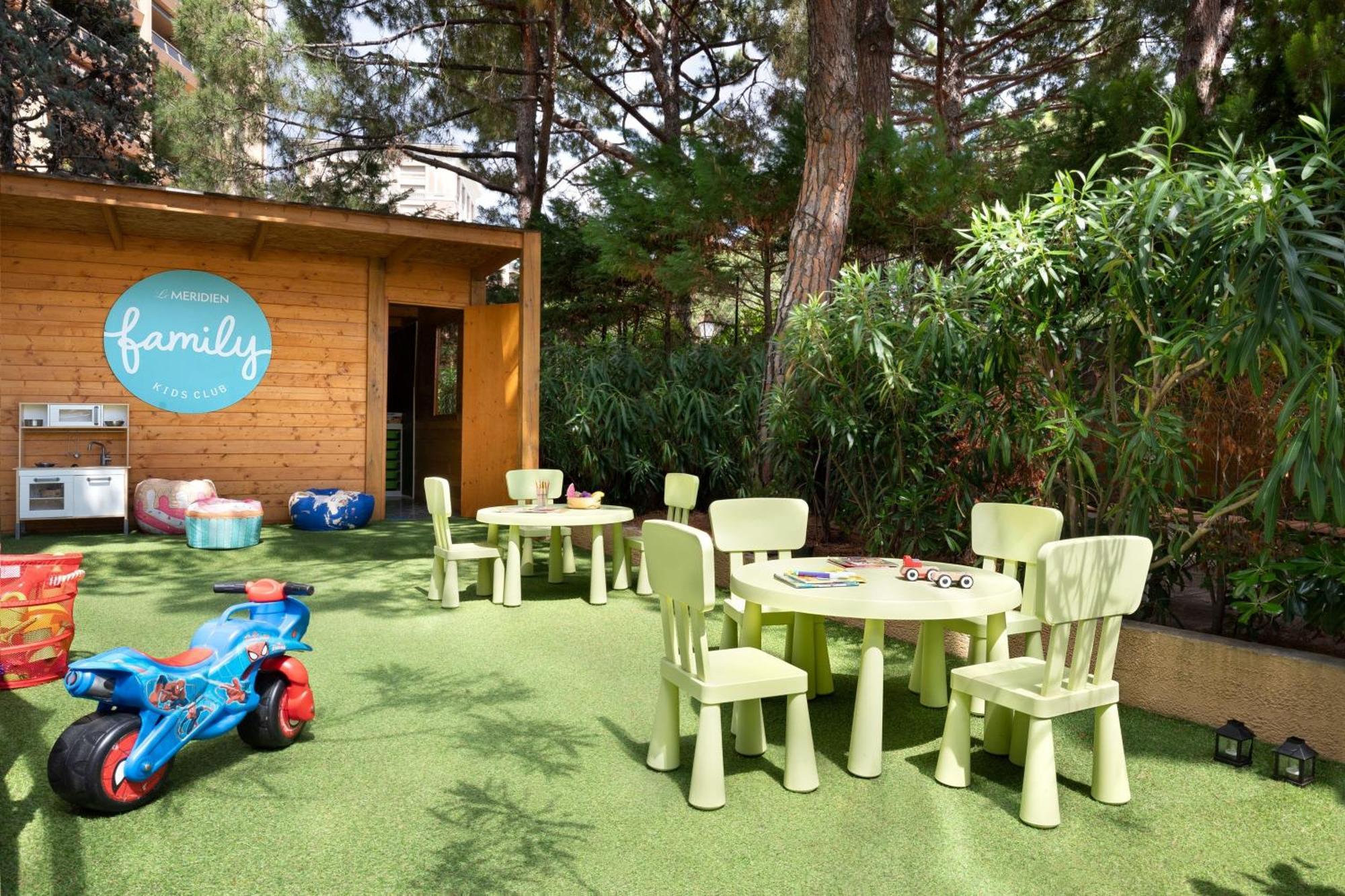Hotel Le Méridien Plaza 4*