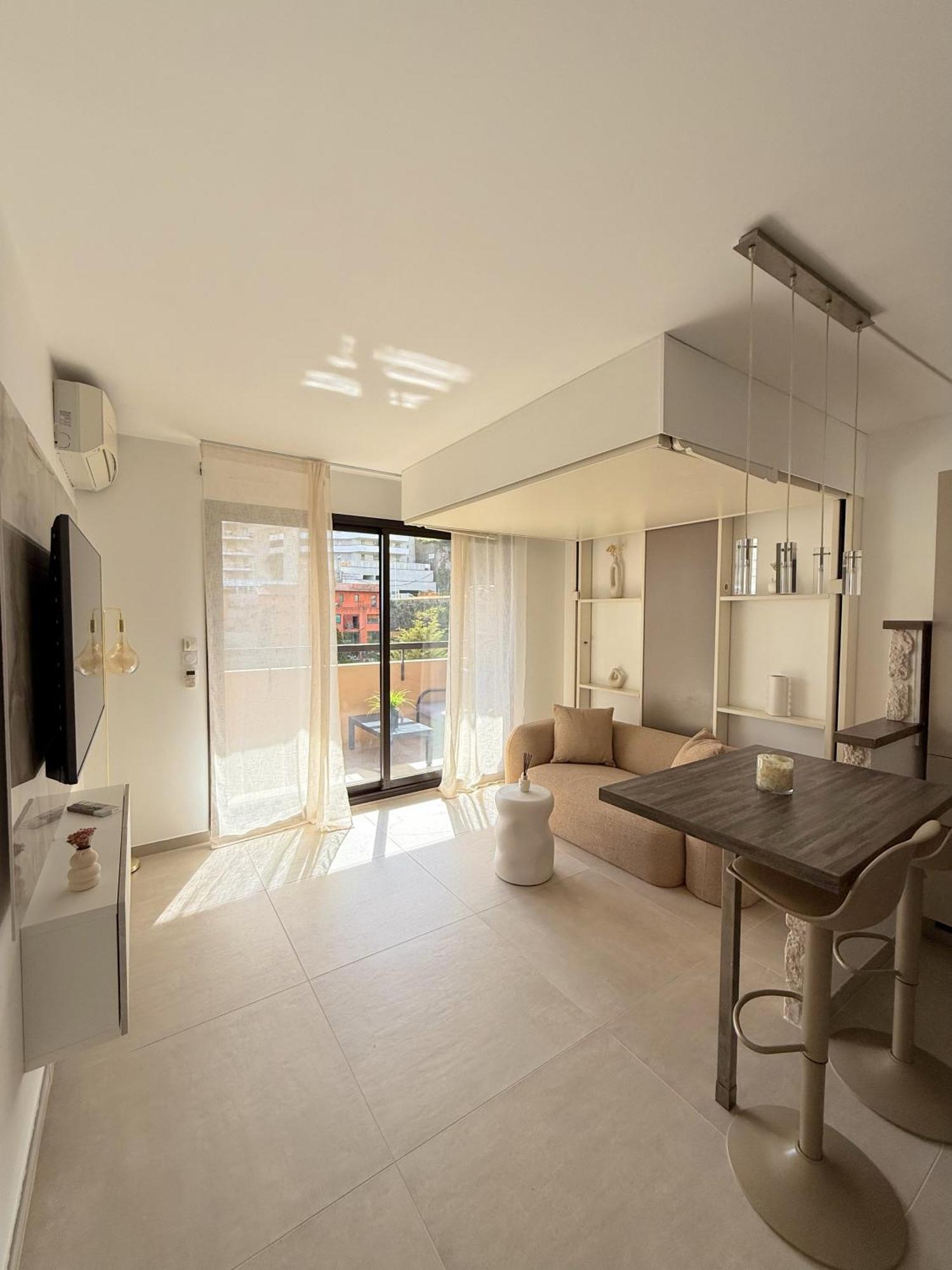 Apartment De Luxe Portes De - Vue - Piscine - Wifi