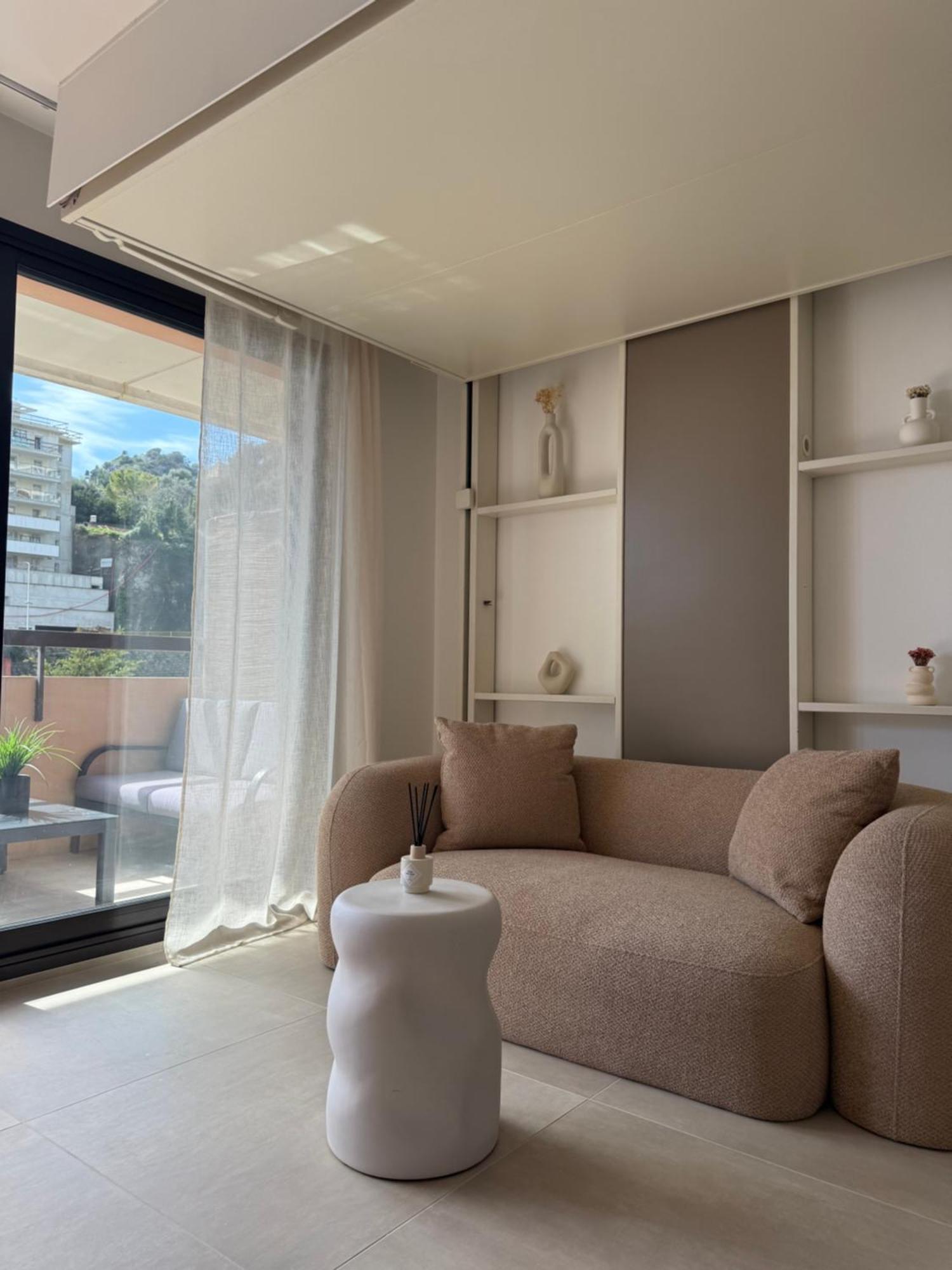 Apartment De Luxe Portes De - Vue - Piscine - Wifi