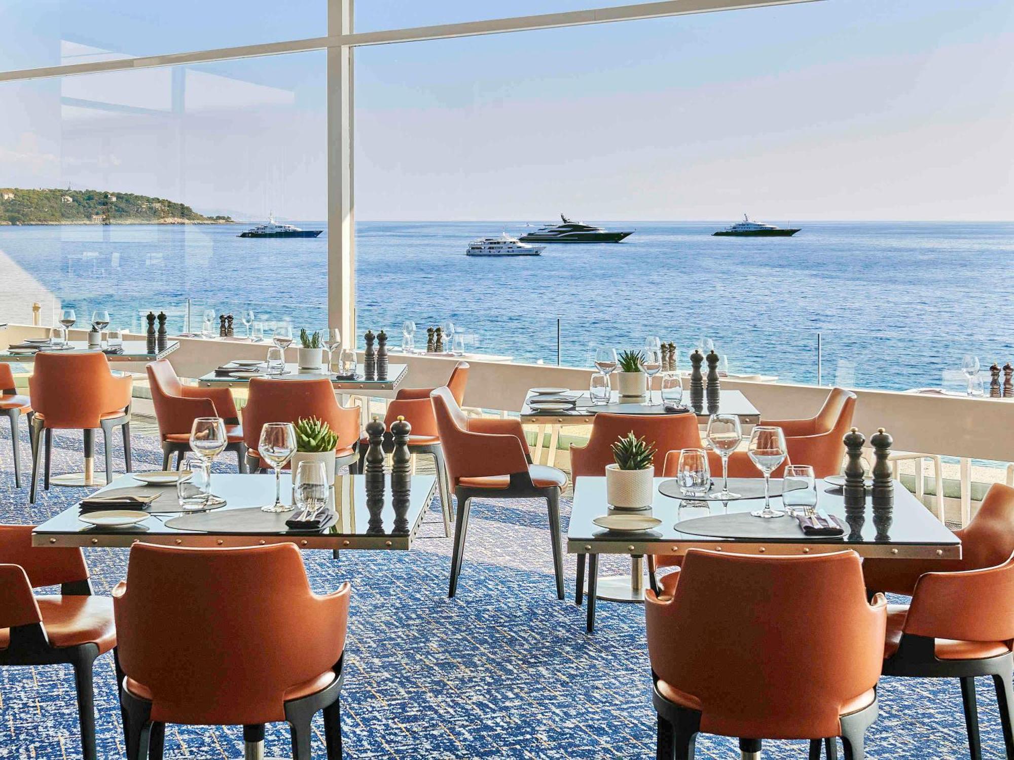 Fairmont Hotel 4*