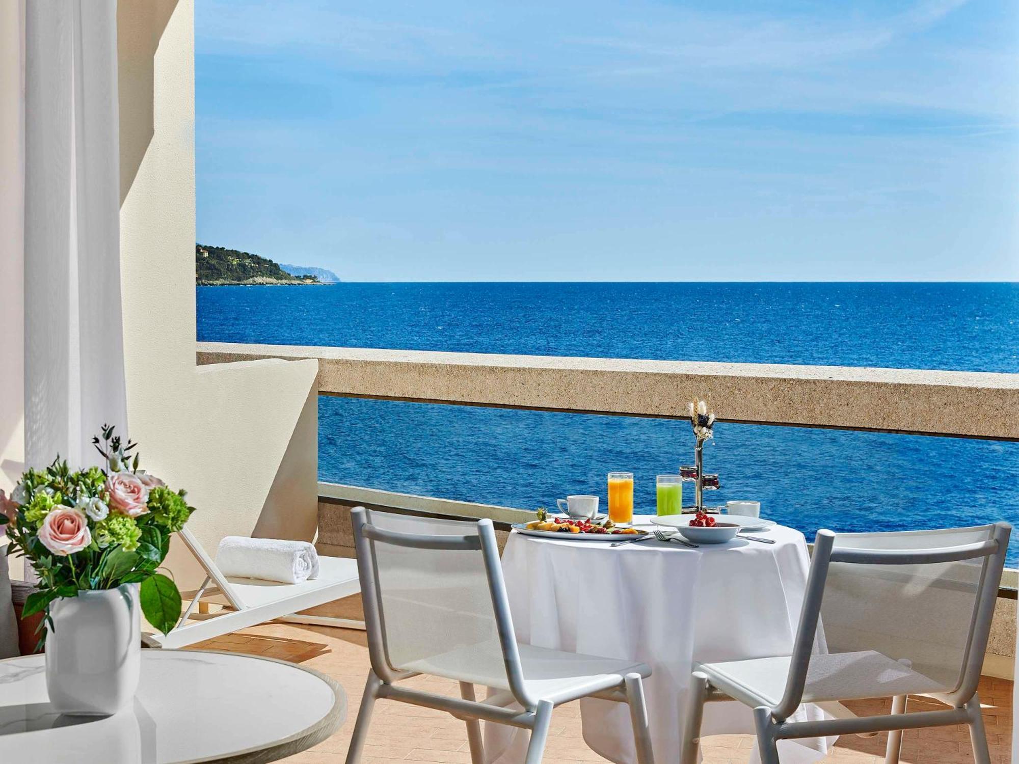Fairmont 4*