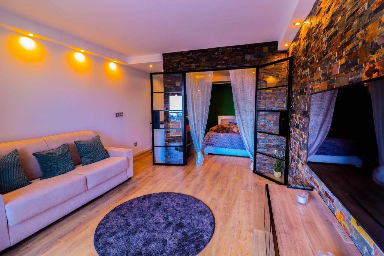 The Paradise Monac'home Parking Apartment