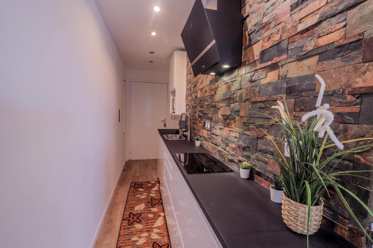 The Paradise Monac'home Parking Apartment *