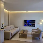 Prime Location-Monaco Port