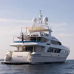 Trackside Superyacht Vip Cabin - Tiamat