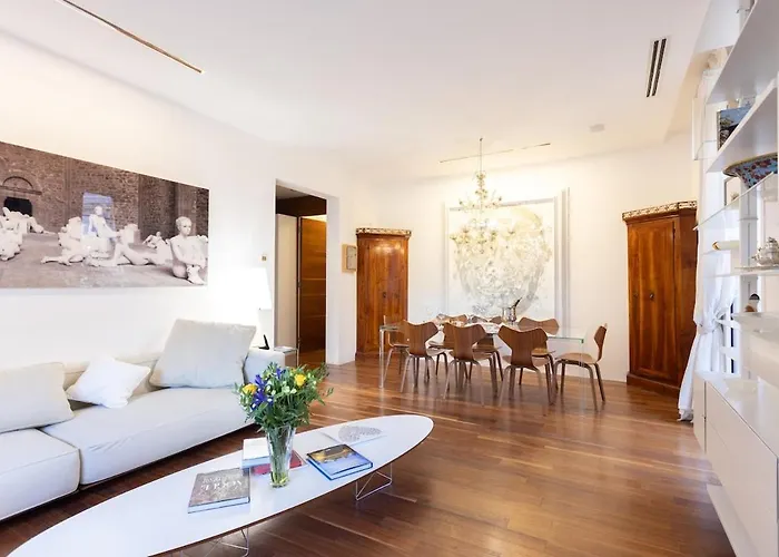 L\'Home A Montecarlo 3 Bedrooms Near Train Station Port