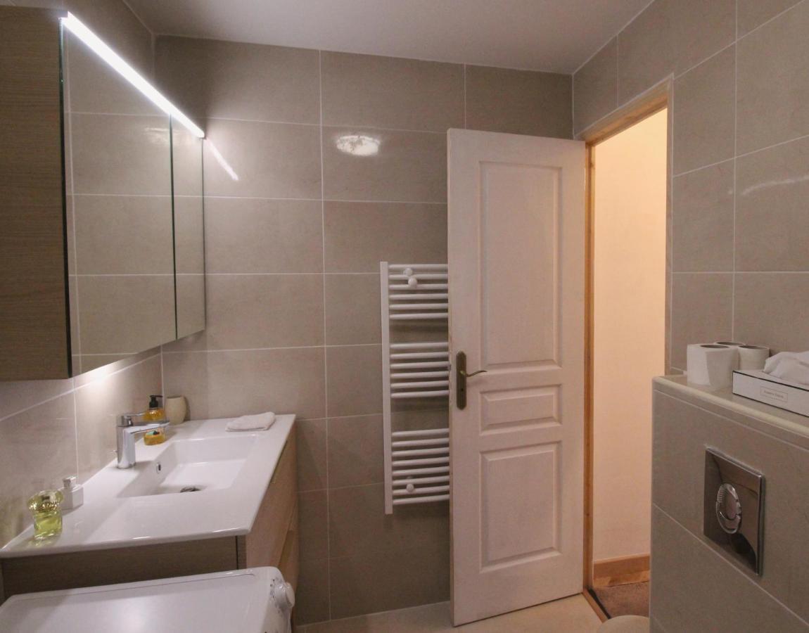 Apartment Super Flat, Garden. Bnbrickeys