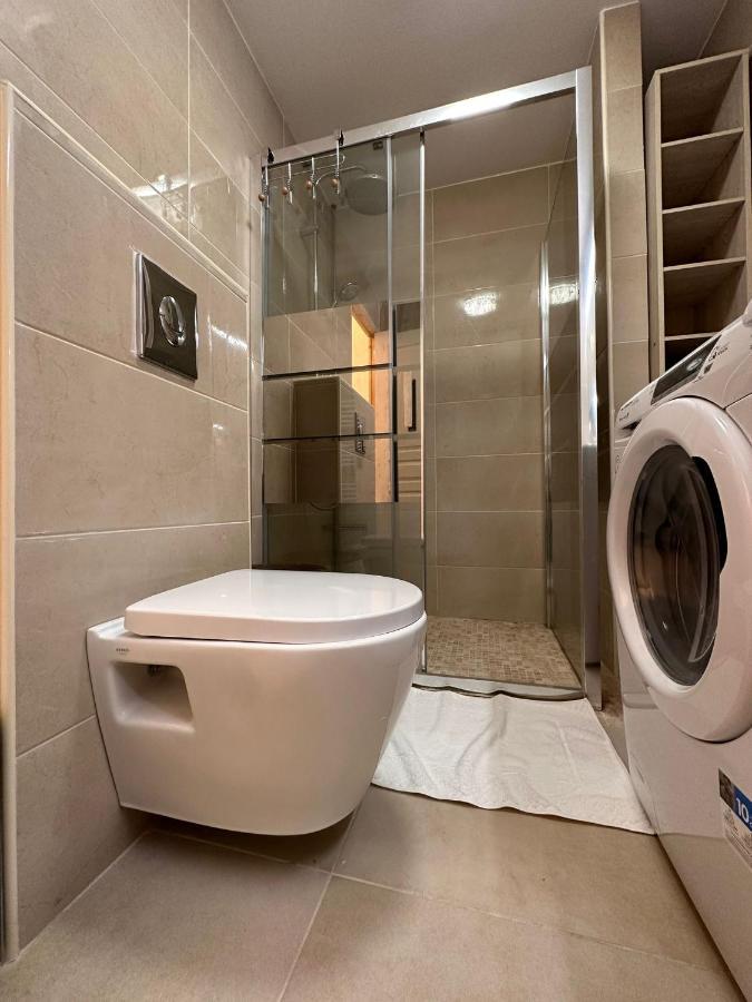 Apartment Super Flat, Garden. Bnbrickeys Monte-Carlo
