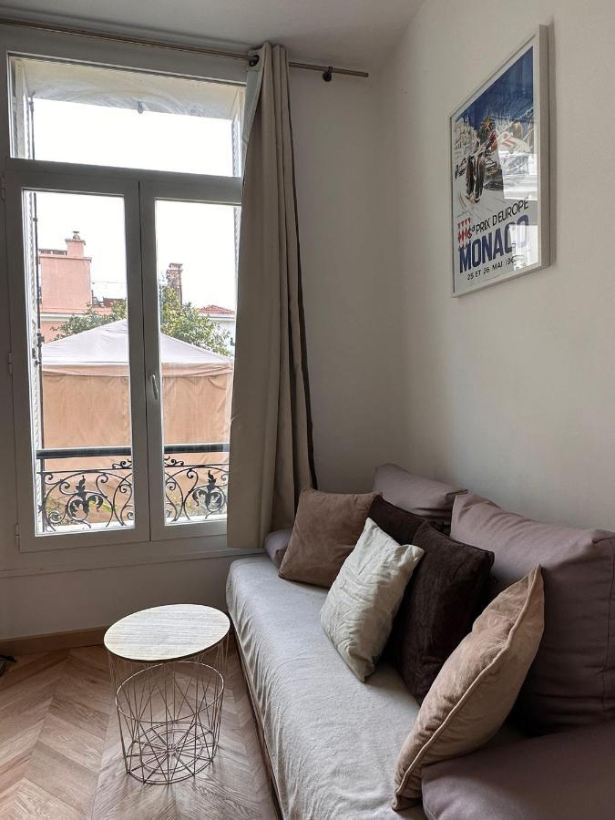 Apartment Super Flat, Garden. Bnbrickeys Monte-Carlo