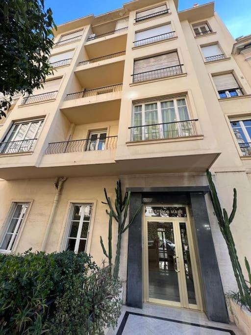 Apartment Spacieux 3 Pieces De Standing Au Centre De *