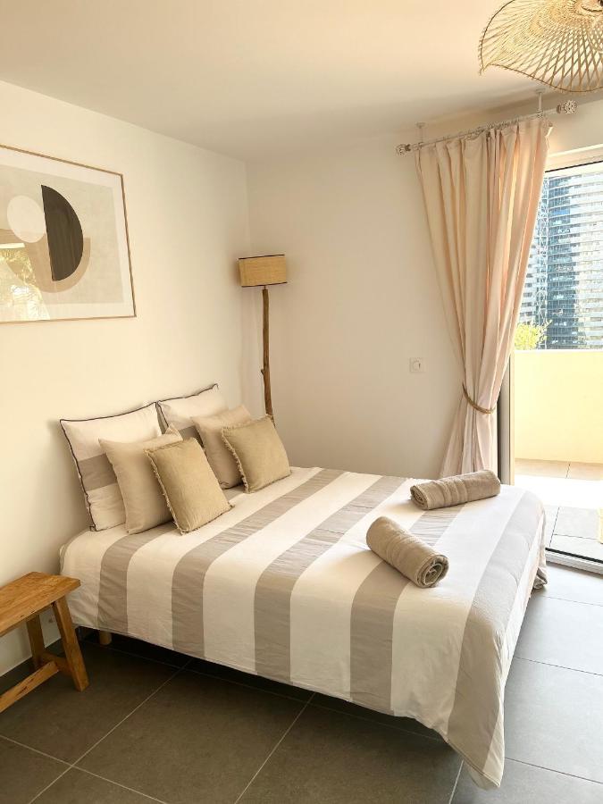 Luxueux Neuf - Frontiere - Piscine - Parking Prive Apartamento Monte Carlo