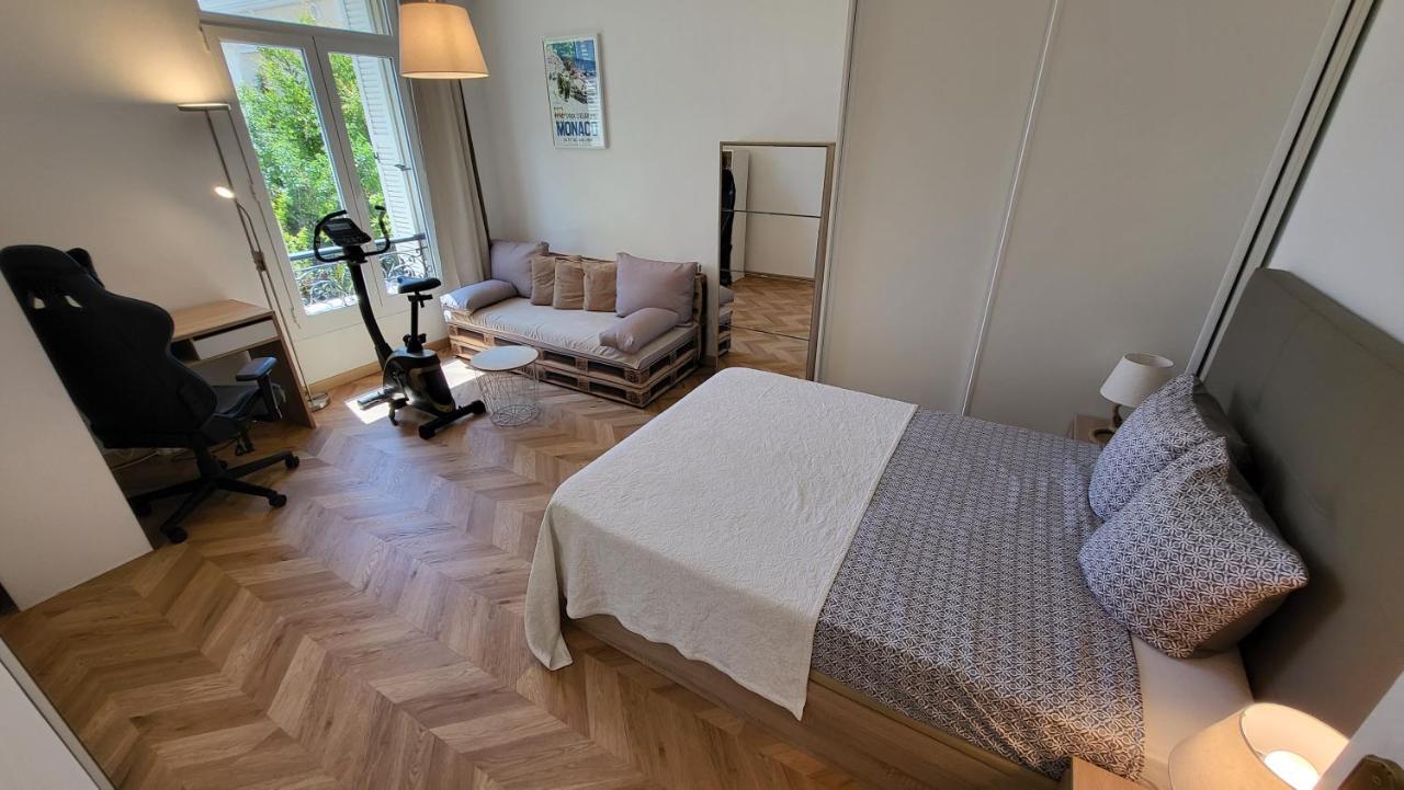 Super Flat, Garden. Bnbrickeys * Monte-Carlo