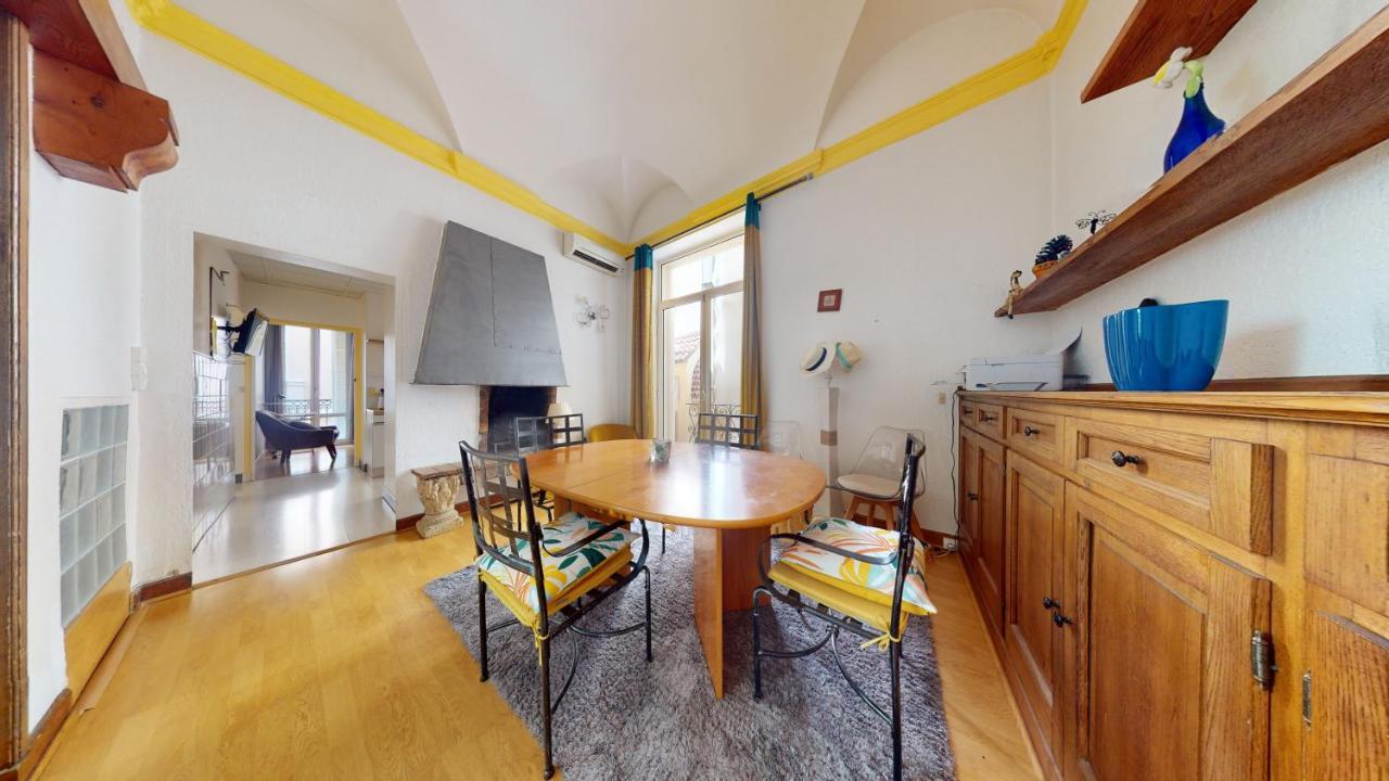 Apartment Charming 2 Bedroom Haven Steps Away From Prince's Palace Monte Carlo