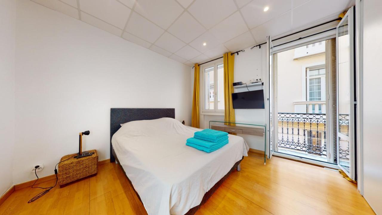 Apartment Charming 2 Bedroom Haven Steps Away From Prince's Palace