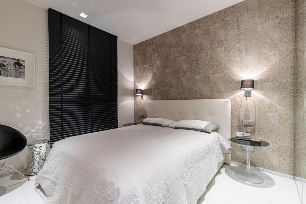 Royal Leclerc Apartment