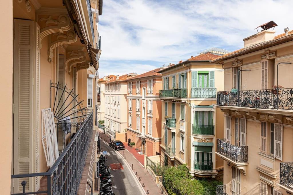 Royal Leclerc Apartment