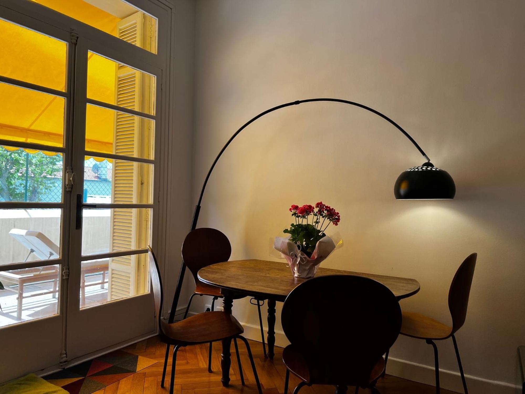 3 Pieces Avec Terrasse - 150m Du Palais Sur Le Rocher