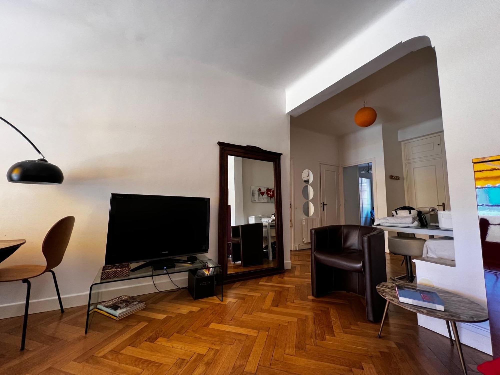 3 Pieces Avec Terrasse - 150m Du Palais Sur Le Rocher Apartment