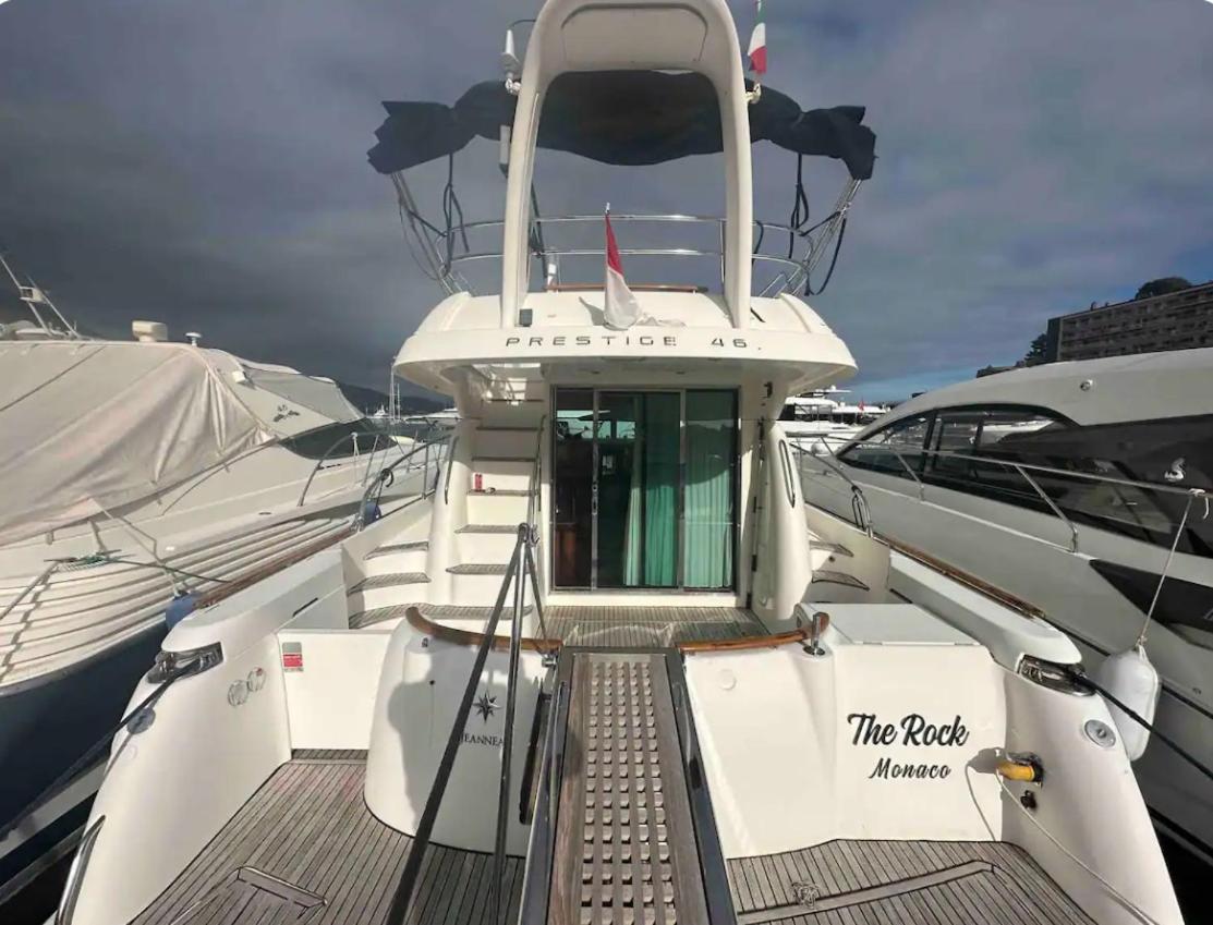 Yatch The Rock Botel Monte Carlo