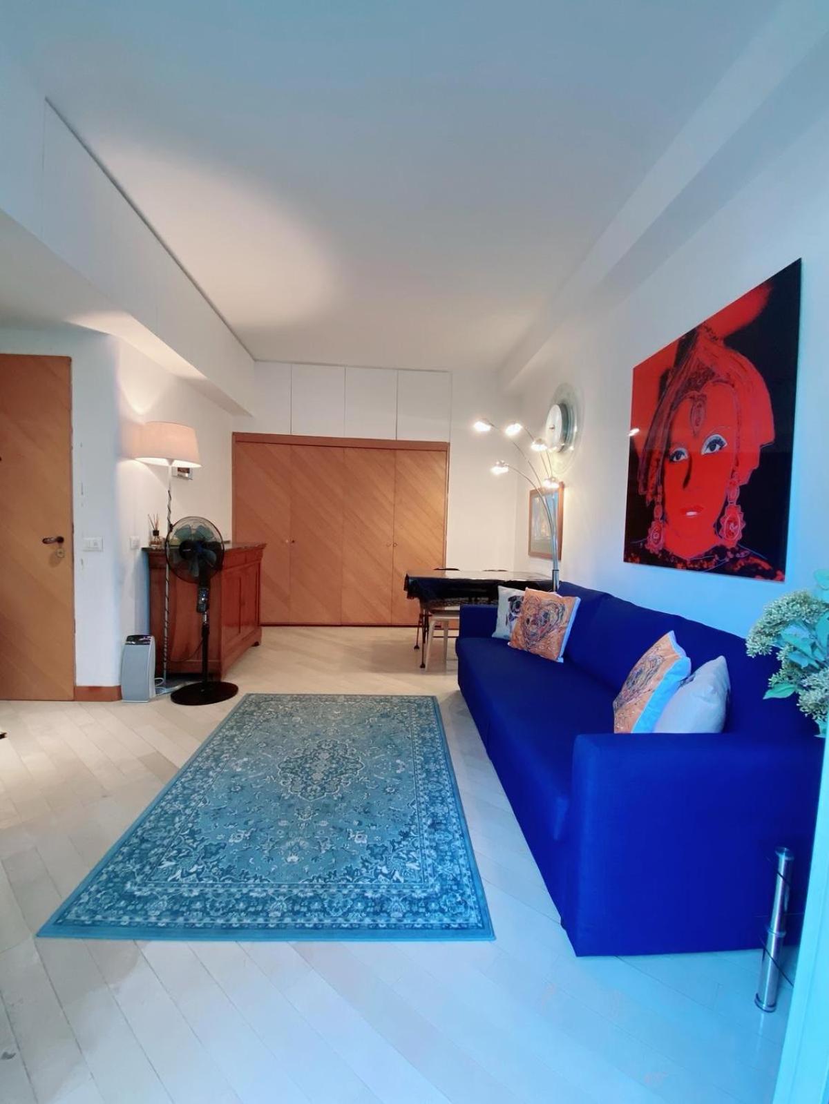 Apartment Suite: Bedroom Near Casino Monte Carlo