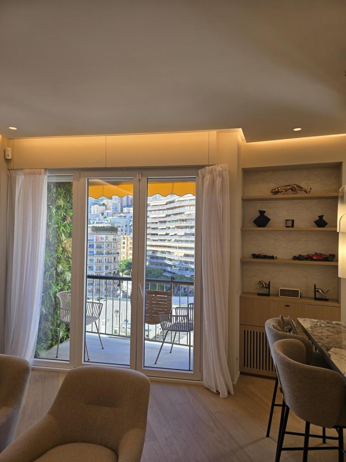 Prime Location-monaco Port Apartment *