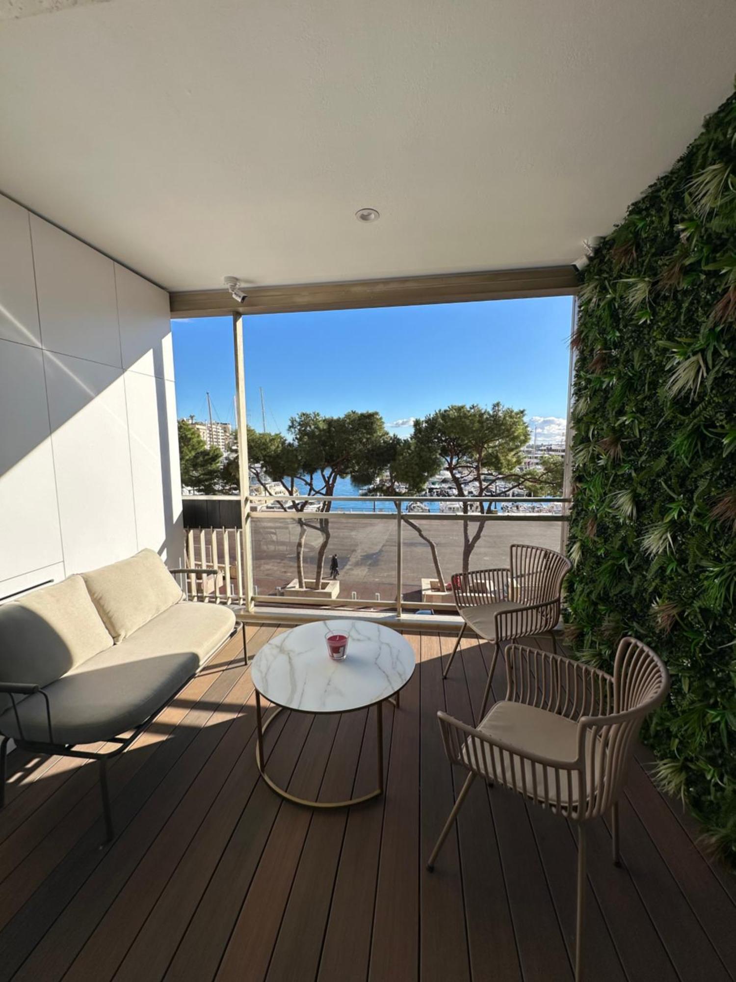 La Loge Du Grand Prix *