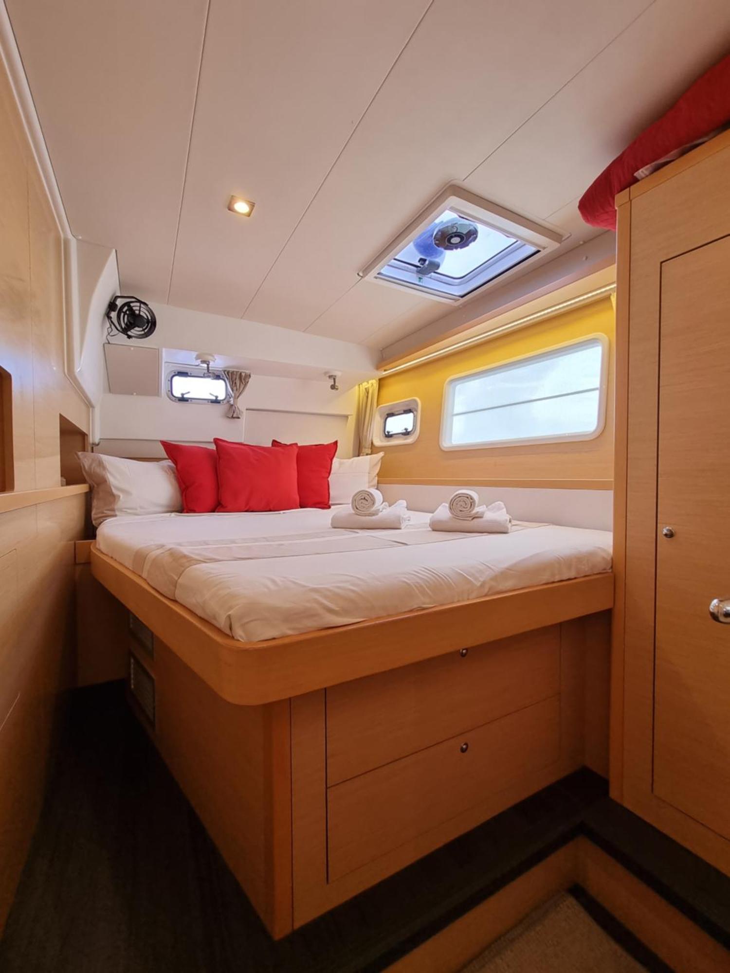 Red Sail Botel Monte Carlo