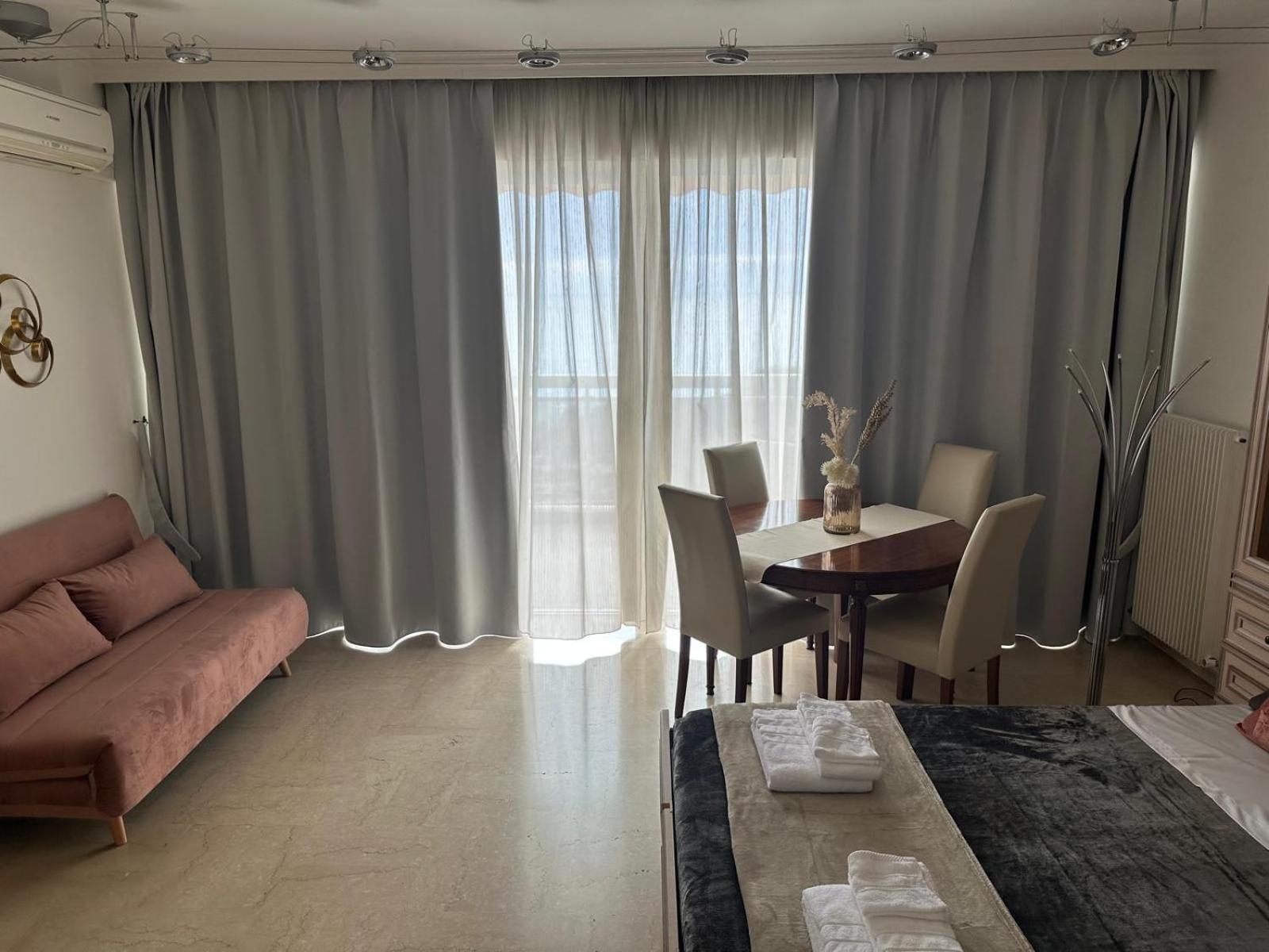 Maison Blanc