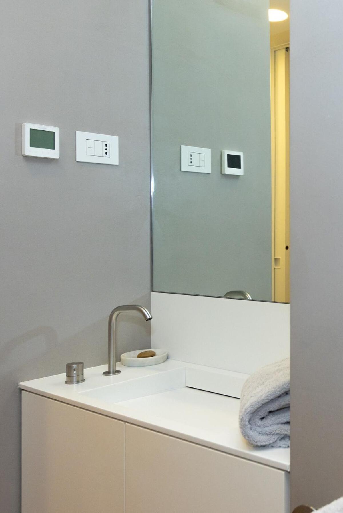 L'home A Montecarlo 3 Bedrooms Near Train Station Port
