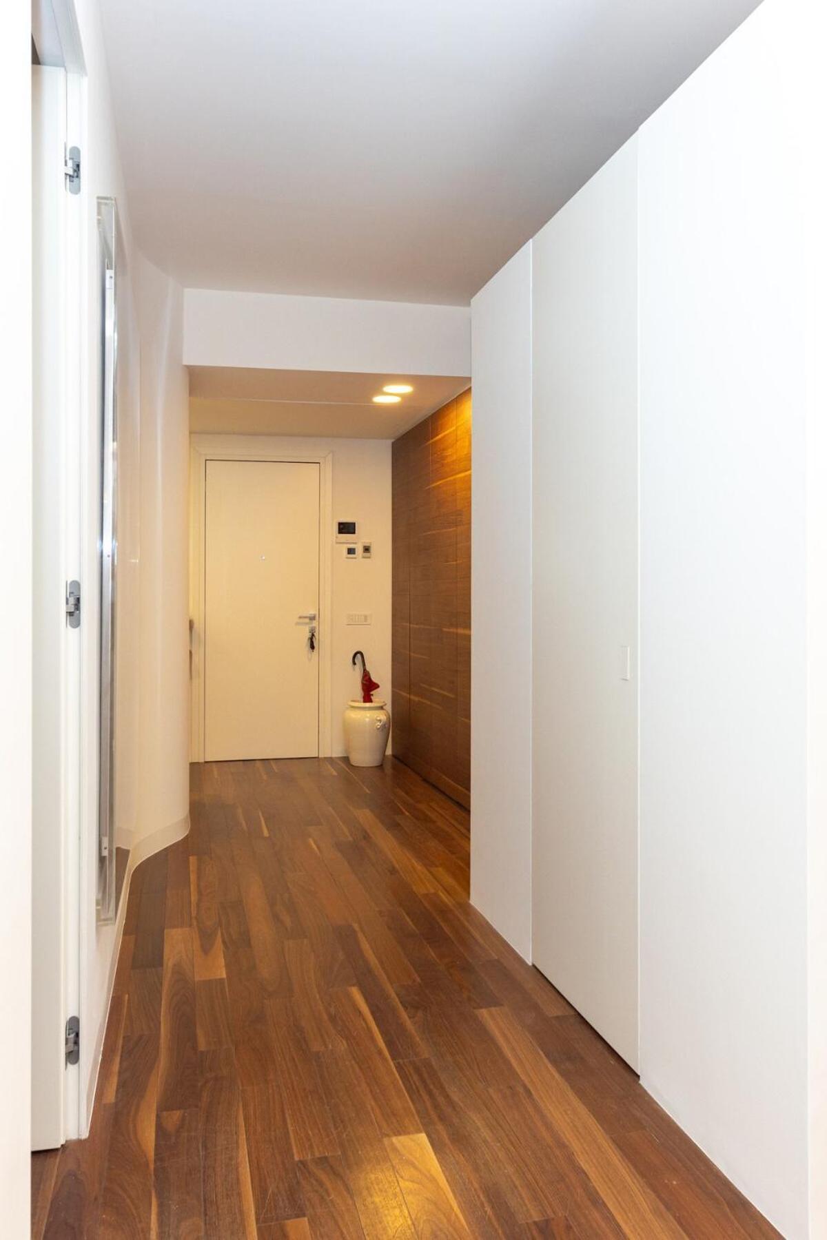 L'home A Montecarlo 3 Bedrooms Near Train Station Port